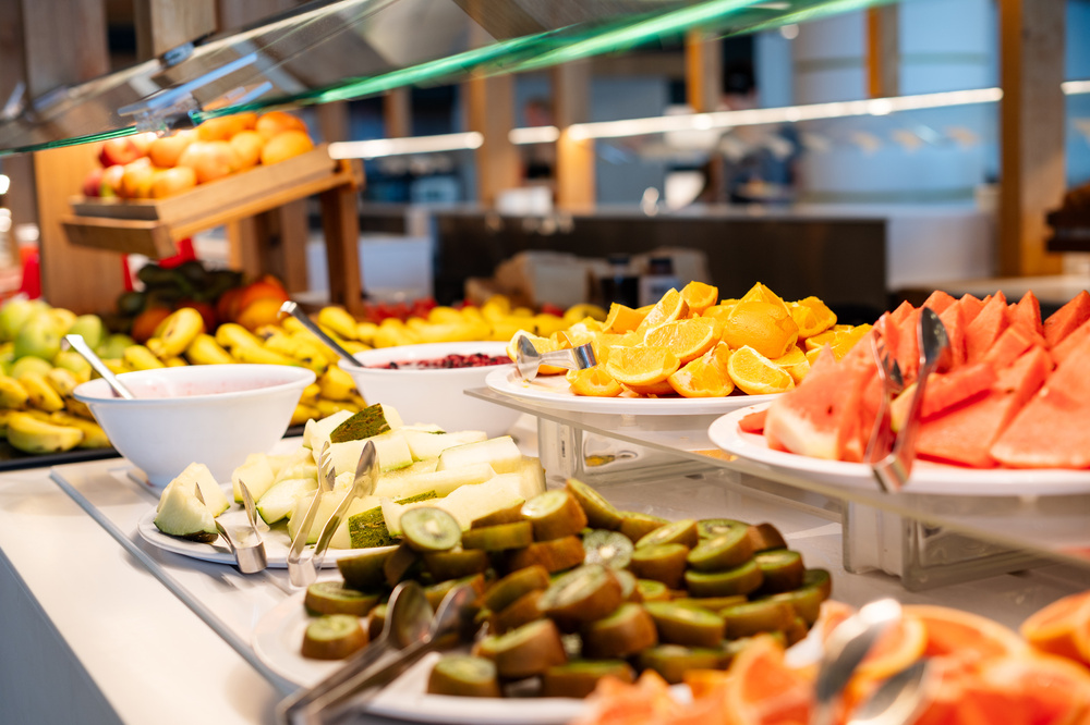Buffet de fruits d'un hôtel