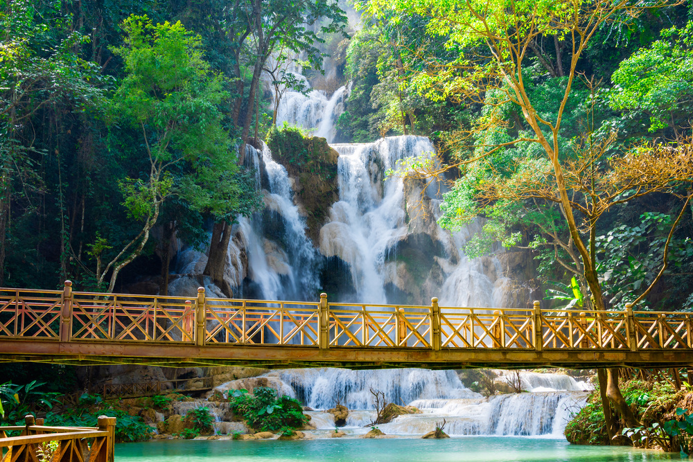 Cascades au Laos dans la jungle
