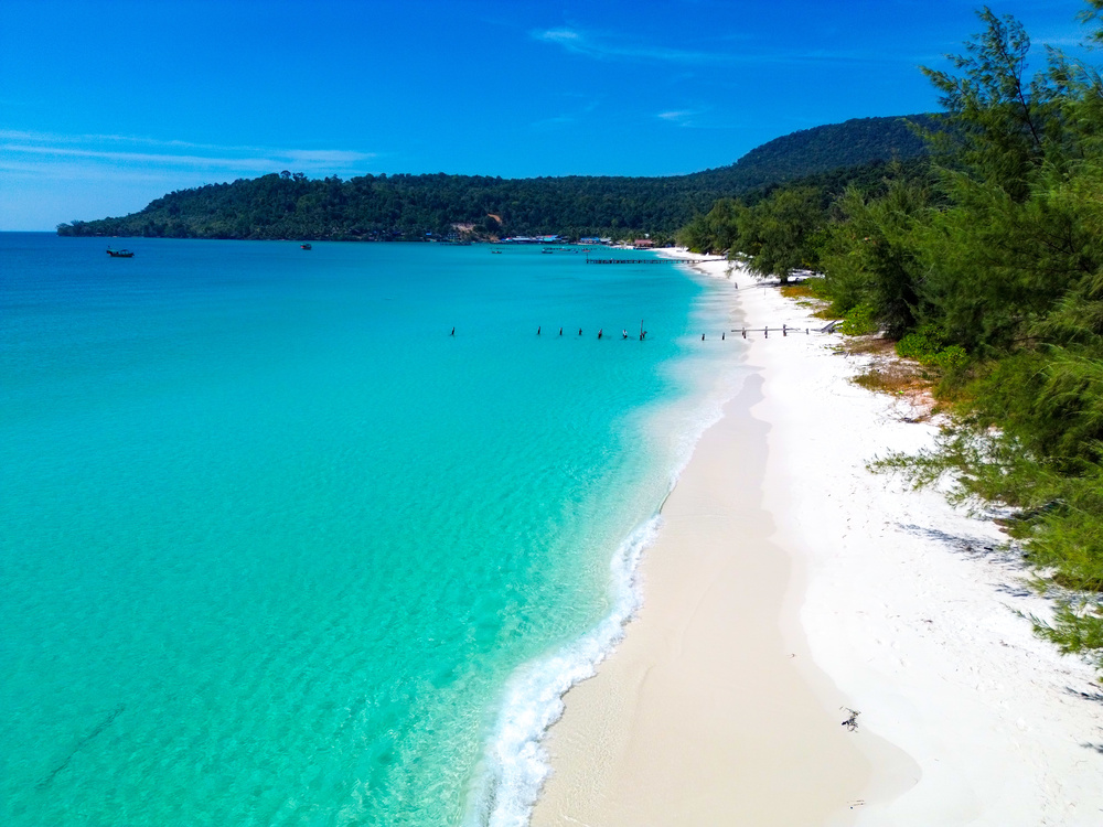Magnifique plage au Cambodge sur l'ile de Koh Rong