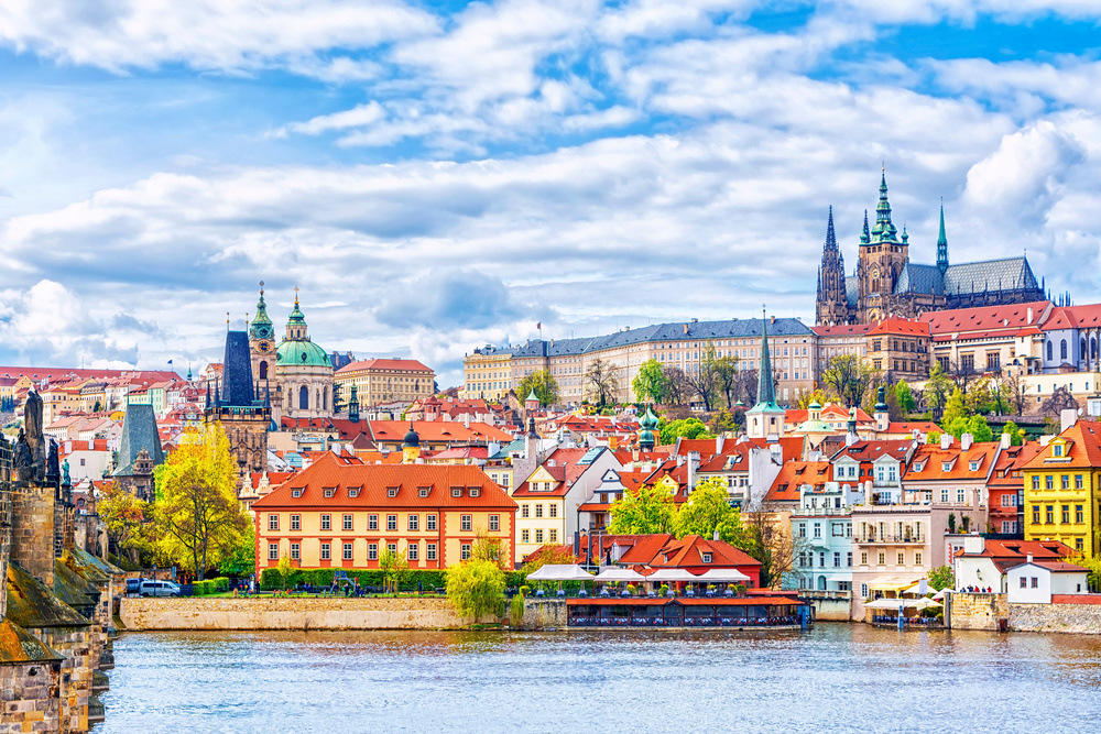 Vue du château de Prague et la cathédrale Saint-Guy Prague, République tchèque