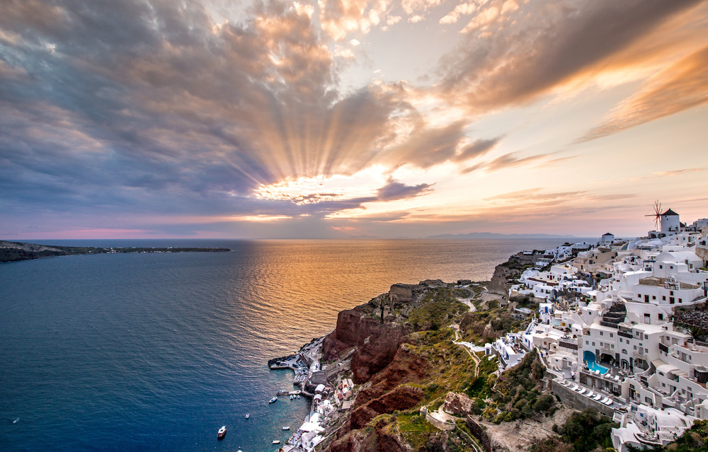 Mer coucher du soleil en Grèce