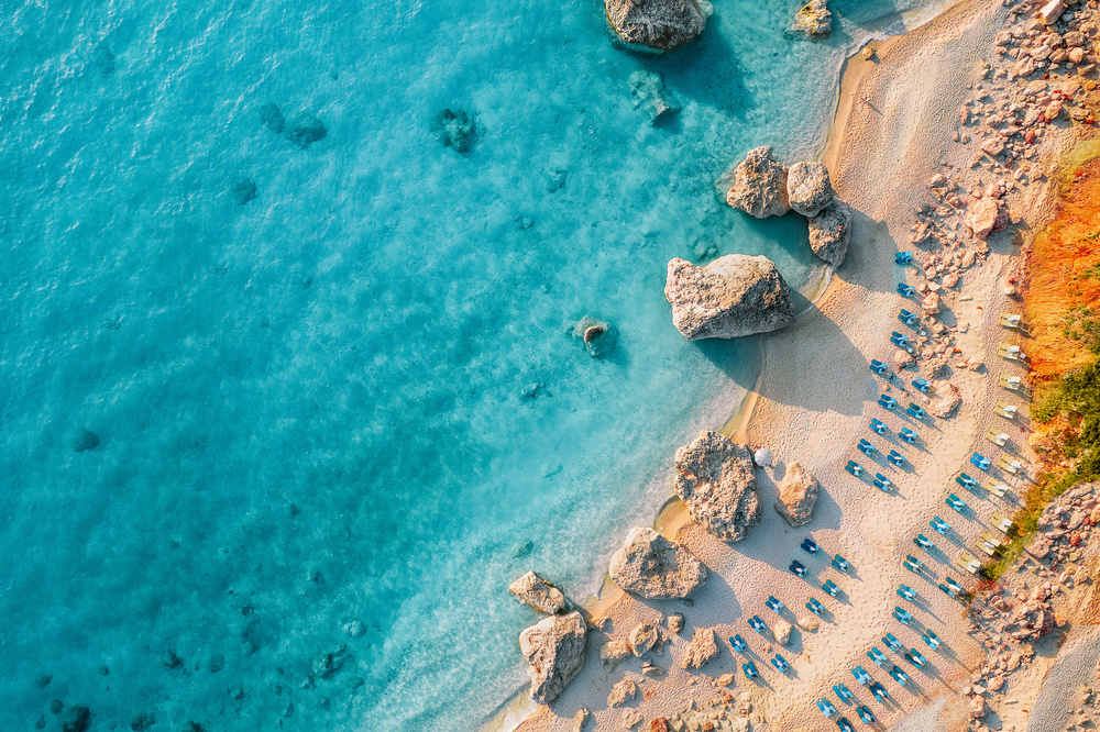 plage isolée en Grèce