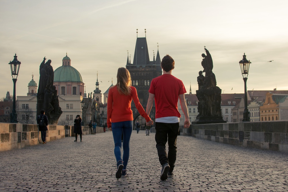 Prague en amoureux sur le pont Charles
