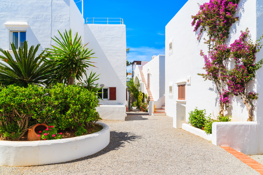 Village Ibiza maisons blanches