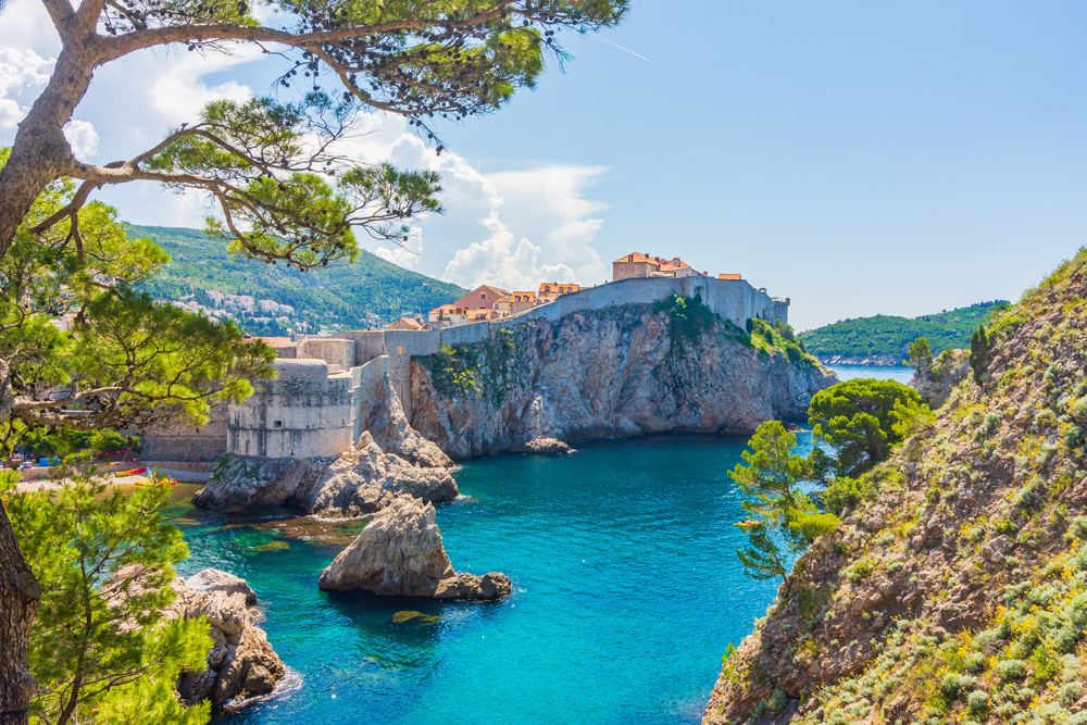 Vue sur la mer de la ville de Dubrovnik en Croatie